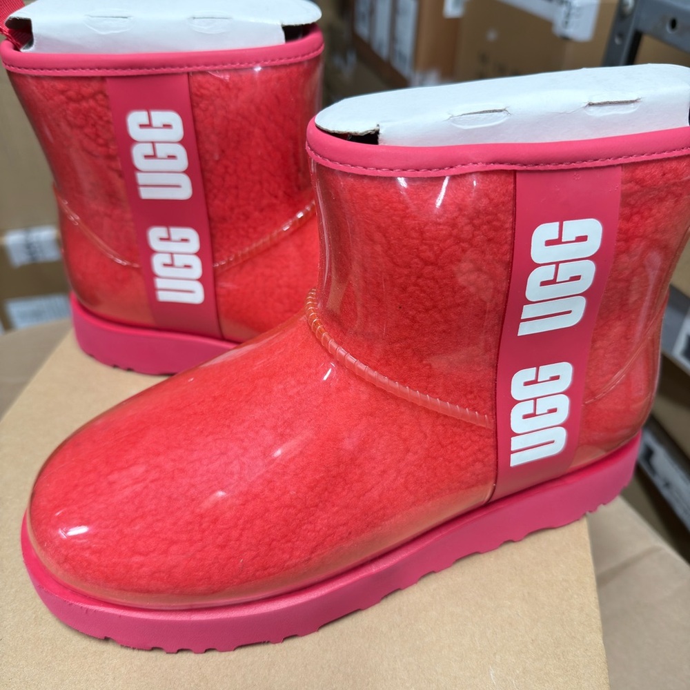 UGG clear classic mini pink winter boot